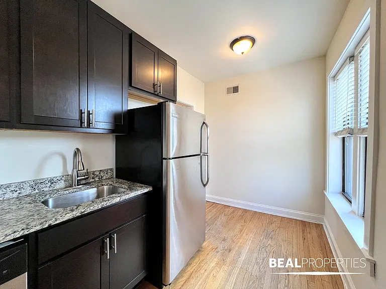 4034-40 N Ashland Ave — Photo 25