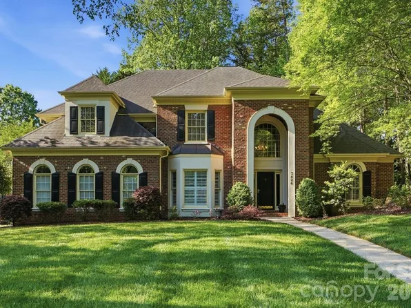 7436 Newmans Ridge Ct, Charlotte, NC 28270