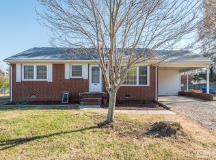 604 N 5th St, Mebane, NC 27302