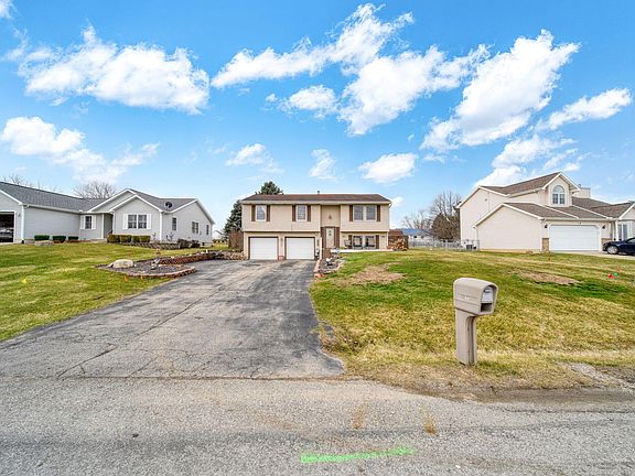 4th image of 7549 Wadding Dr