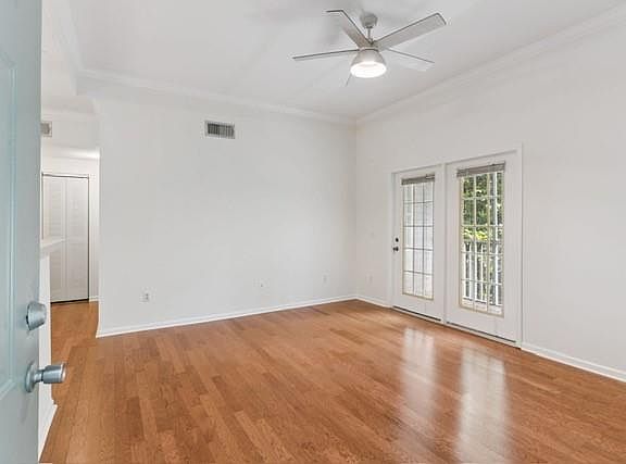 3rd image of 1704 Frederica Rd APT 336