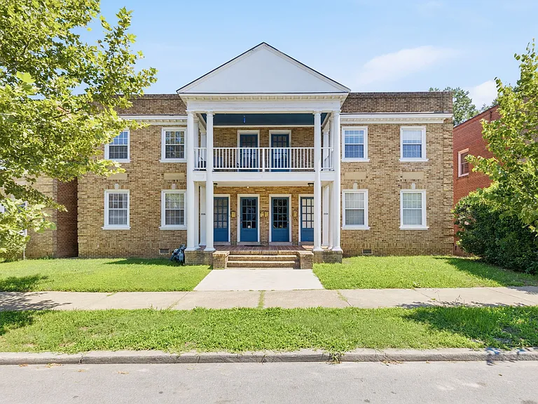 3504 Park Ave #B — Photo 1
