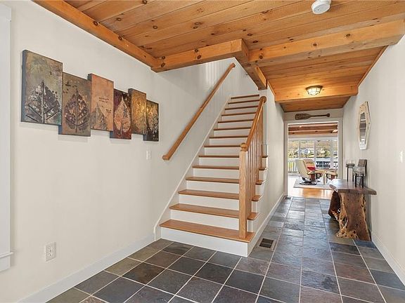 3rd image of 22 Pattison Rd