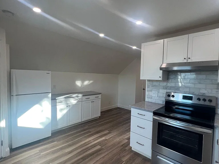 New recessed lighting.