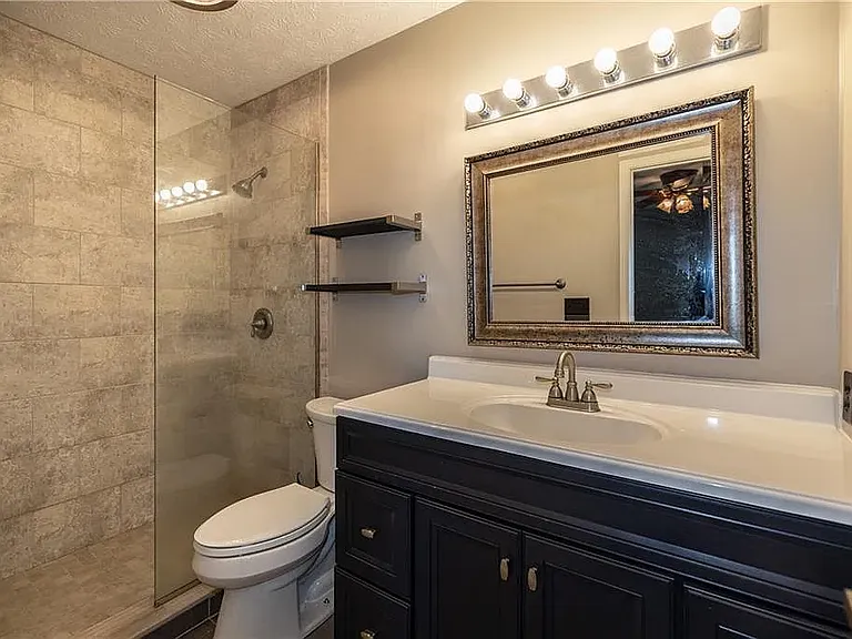 1528 Cherrywood Ct — Photo 16
