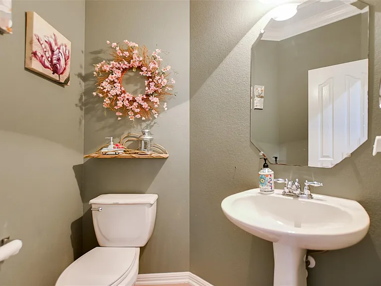 3706 Katie Ln — Photo 28