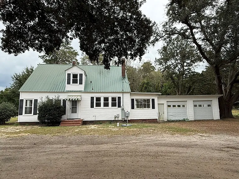 8191 E Highway 19 — Photo 22
