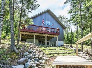 6937 Island View Dr, Duluth, MN 55803