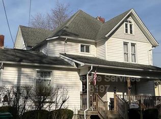 241 N 13th St, Newark, OH 43055