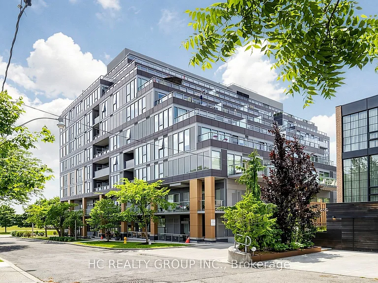 6 Parkwood Ave #701 — Photo 1