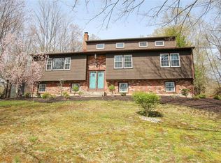 136 Livingston Rd, Middletown, CT 06457