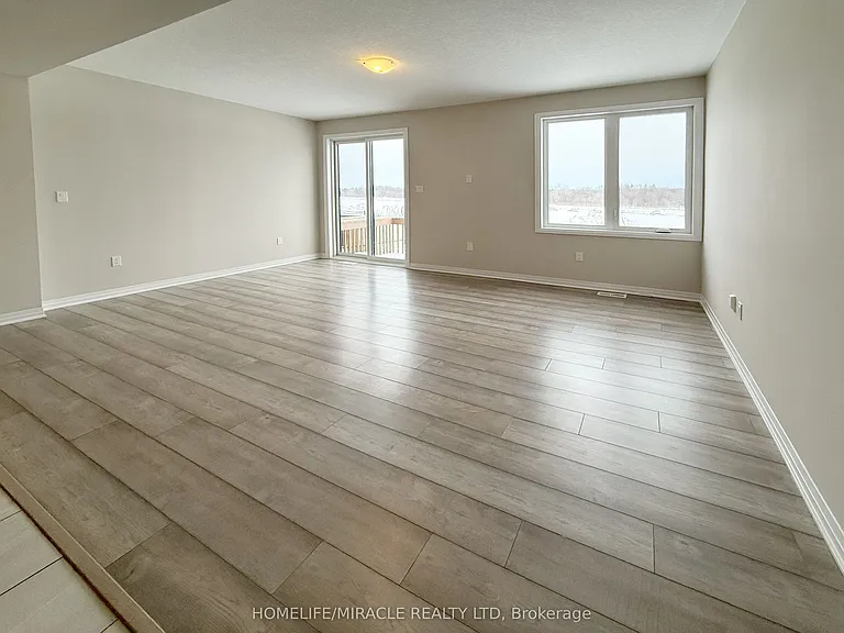 40 Middleton St — Photo 17