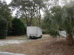 1042 Sherman Ave, Saint Simons Island, GA 31522