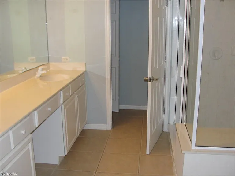 1295 Henley St #1204 — Photo 9