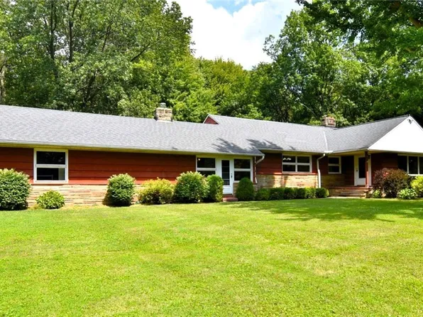 31299 Fairview Dr, Orange, OH 44022