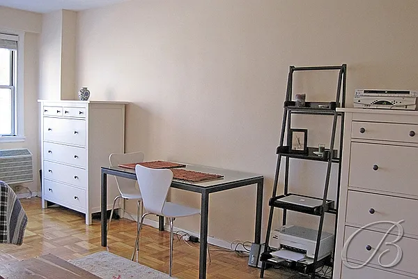 Sold by Bellmarc Realty | media 14