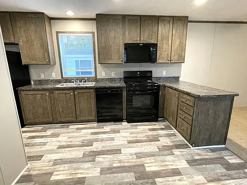 488 Linda Ln Photo 1