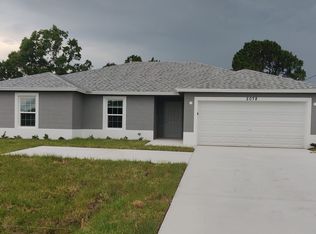 2078 SW Savage Blvd, Pt Saint Lucie, FL 34953