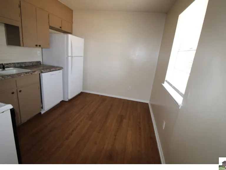 603 Westview Cir #A — Photo 4