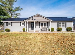 296 Dennis Rd, Russellville, KY 42276