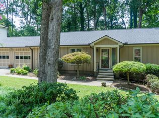 1209 Granada Dr, Raleigh, NC 27612