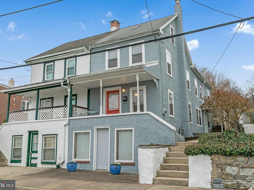1st image of 122 Bradford Ave