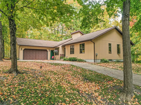 1833 Petes Point Ln SW, Alexandria, MN 56308