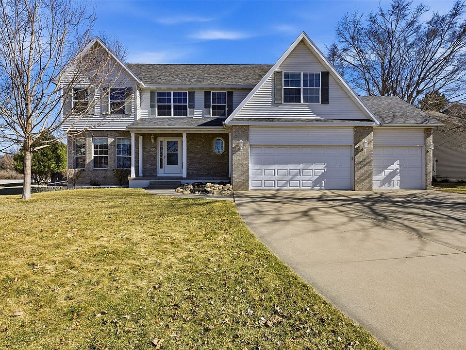 1st image of 7814 Westbury Dr NE