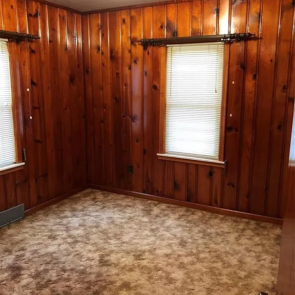 2111 W Forteen Mile Rd — Photo 12