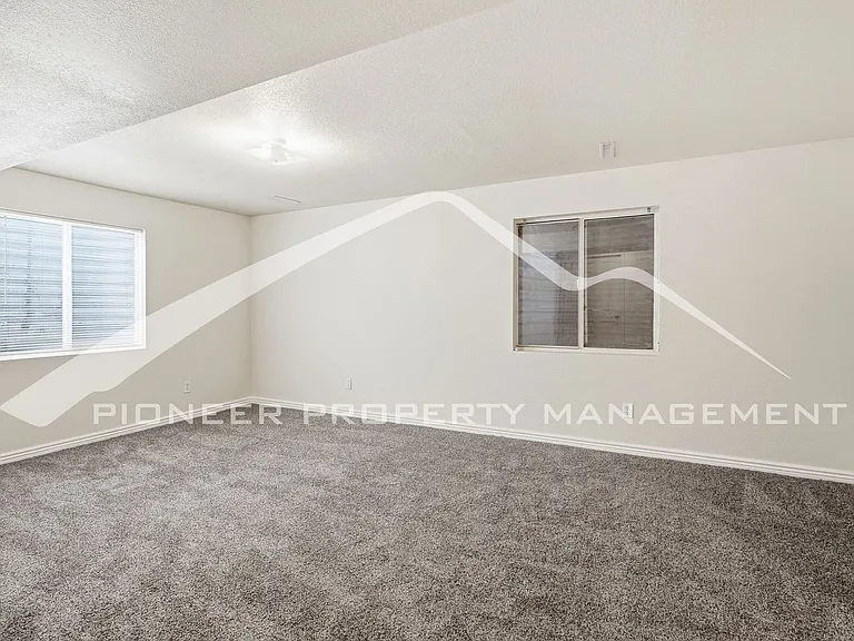 2309 Flagstaff Dr — Photo 26