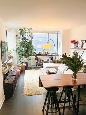 Rented by Corcoran | media 4