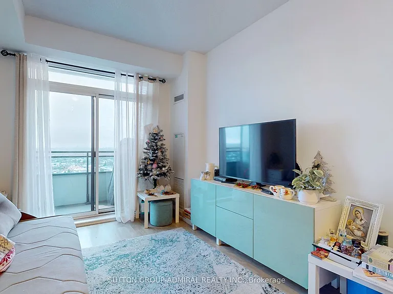 7890 Bathurst St #1703 — Photo 6