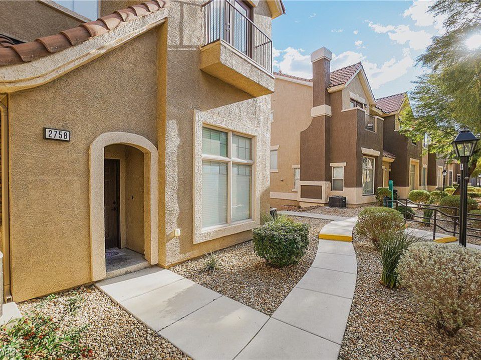 1st image of 2758 Fountain Vista Ln
