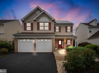 4 Sandstone Rd, East Windsor, NJ 08520