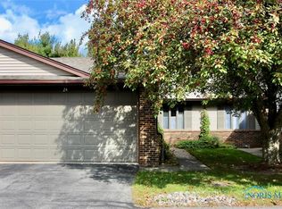 24 Boston Bay Rd, Perrysburg, OH 43551