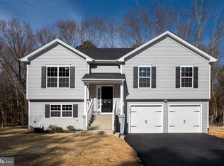 12067 Longleaf Rd, Ruther Glen, VA 22546