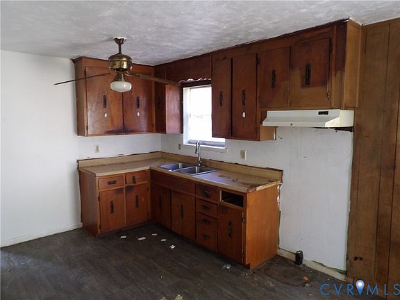 3rd image of 1475 Prestwood Rd