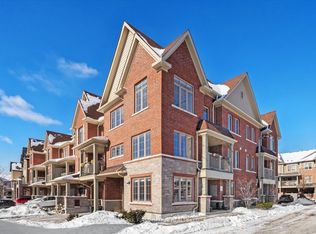 40 Porcelain Way, Whitby, ON L1R0R6