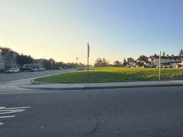 2518 7th St, Wasco, CA 93280