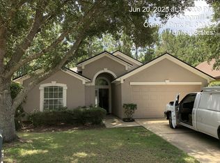 543 Longmill Ln, Orange Park, FL 32065