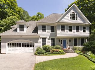 155 Stanwich Rd, Greenwich, CT 06830