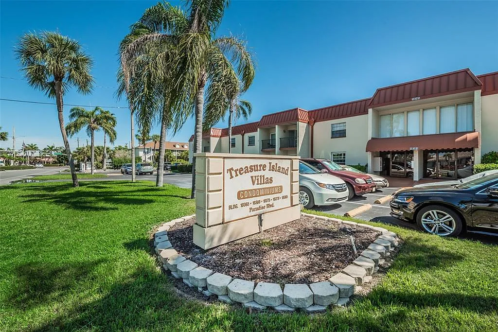 1 bed, 1.0 bath, 645 sqft, $1,700 — Photo 2