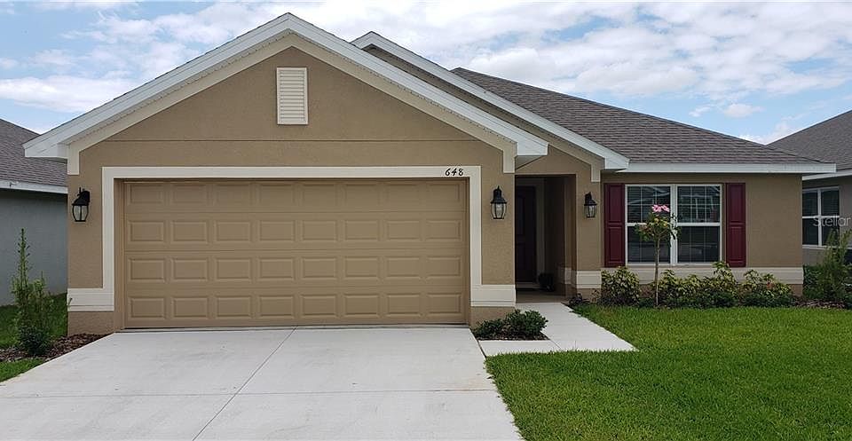 1st image of 830 Landmark Hills Dr