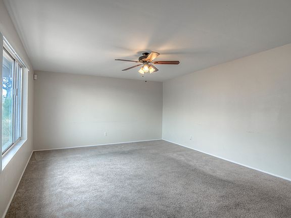 4th image of 8624 E Kenyon Dr
