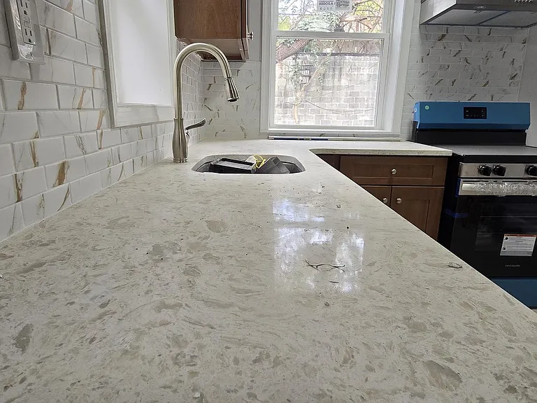 1411 W Loudon St — Photo 27