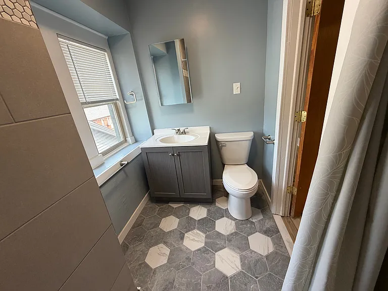 1709 White St #1711-3 — Photo 8