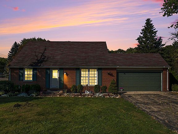 2nd image of 26423 Cottage Ave