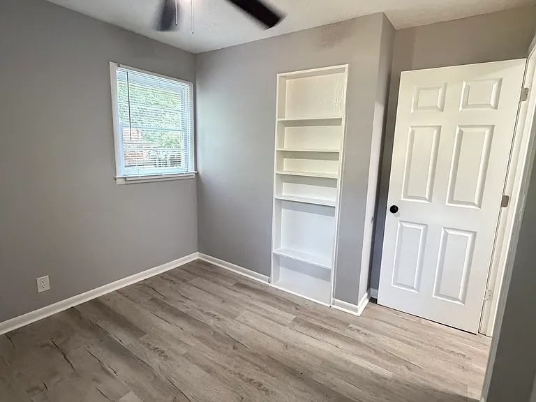 1280 Janice Ln NW — Photo 7