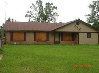 1233 County Road 1273, Center, TX 75935