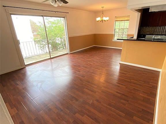 2nd image of 2822 Briarhurst Dr APT 58